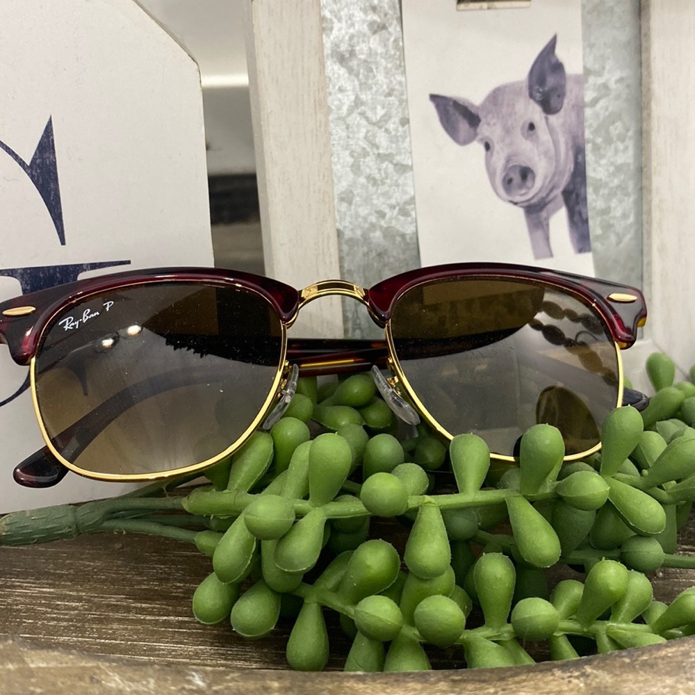 New in case Ray-ban clubmaster sunglasses